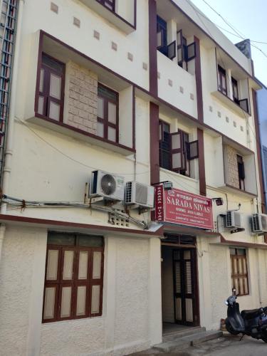 Exterior view, Hotel Sarada Nivas in Chennai