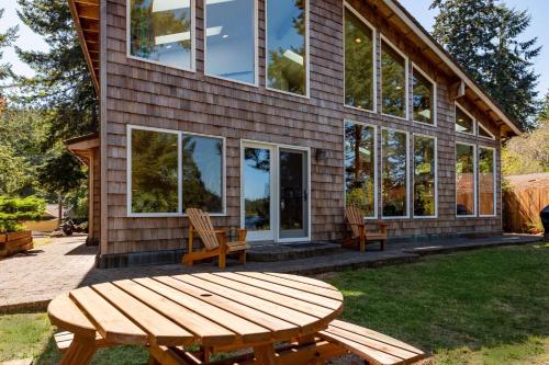 Cedar Point Mercer Lakehouse - image 6