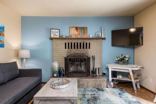 3 Sands Cottage - main image