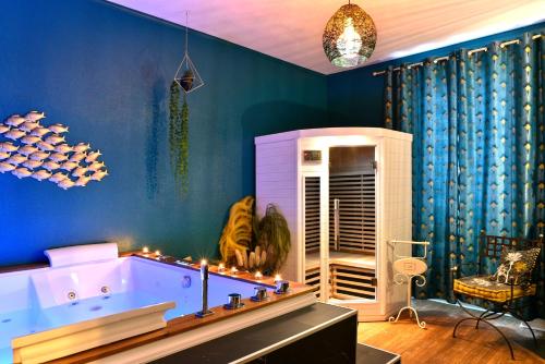 . MoonLOVE, SPA/Sauna et Jacuzzi privés, charme et détente.
