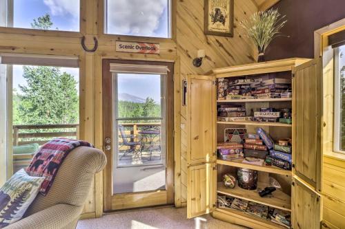 Secluded Mtn Retreat Amazing Views and Hot Tub - image 3
