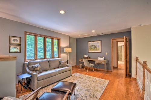 Quiet Riverfront Escape with Deck and Fly Fishing - image 3