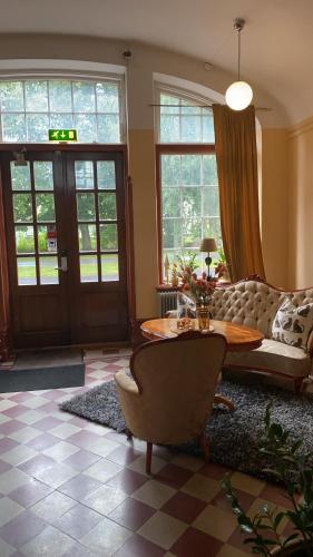 Ting1903 Bed & Breakfast in อาเวสตา