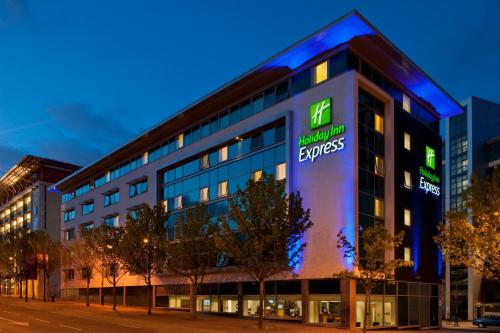 Holiday Inn Express Newcastle City Centre by IHG Hotel de charme Travelodge Gateshead
