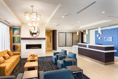 Foto - Holiday Inn Express at Monterey Bay, an IHG Hotel