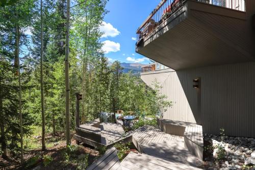 Bear Peak Lodge - 1 Mile To Gondola & Great Views! - image 5
