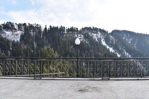 Hotel Royal Inn, Murree (photo 8)