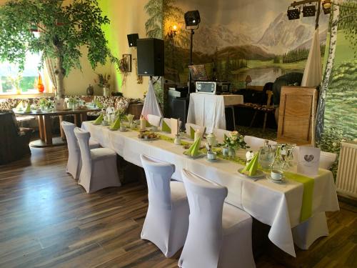 Restoran, Hotel Alpenhof in Markneukirchen
