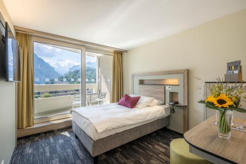 Metropole Swiss Quality Hotel - image 7