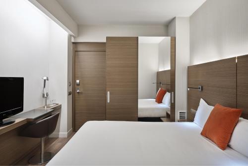 1 double bed