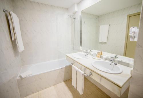 Hotel Beatriz Playa & Spa - image 4