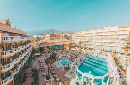 Hotel Cleopatra Palace in Playa de las Americas