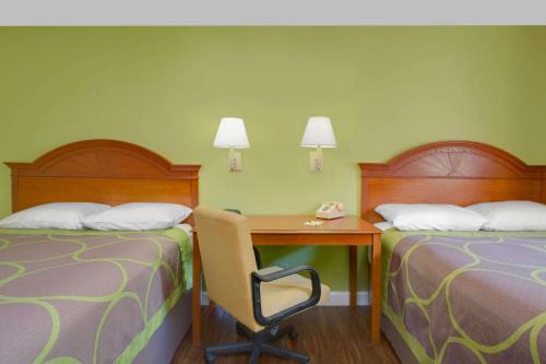 Super-8-Gainesville-I-75-Hospital-University-Area in Gainesville, USA