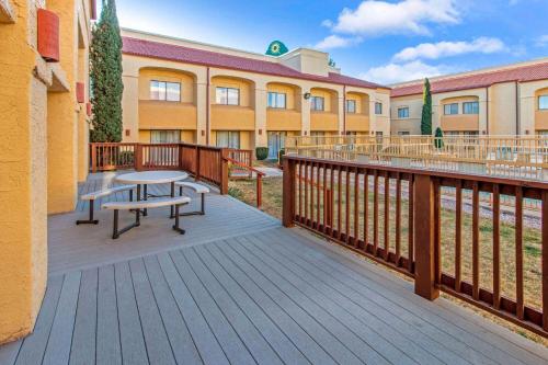 Restaurant, La Quinta Inn by Wyndham Las Cruces Mesilla Valley in Las Cruces (NM)