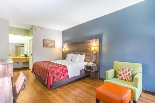 Royal Palms Inn