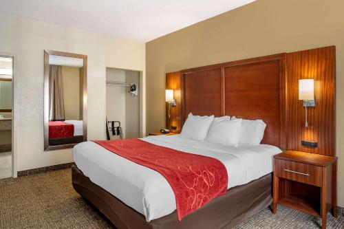 Comfort Suites Southaven I-55 - image 8