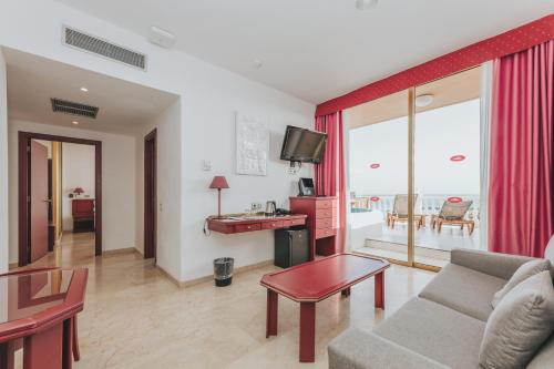 Hotel Cleopatra Palace - image 3