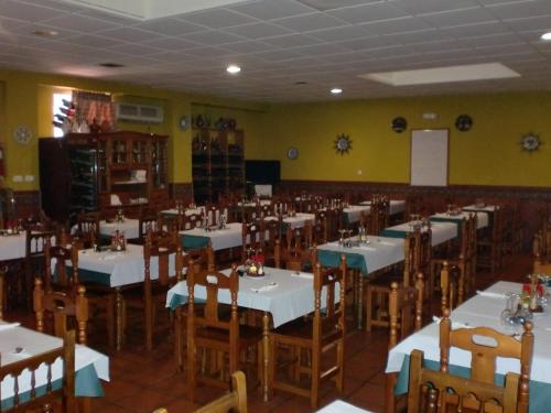 Étterem, Hostal las Tres Jotas in Alcaracejos