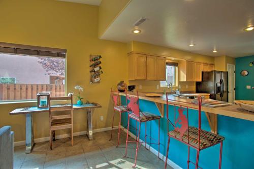 Modern Moab Townhome with Shared Pool and Hot Tub! in Moab, USA