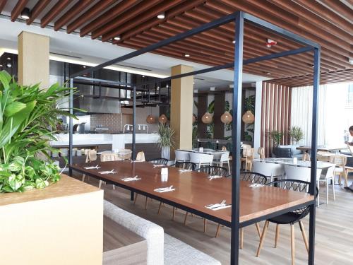 ห้องอาหาร, เดอะ มิลล์ รีสอร์ต แอนด์ สวีท (The Mill Resort and Suites) in นอร์ด