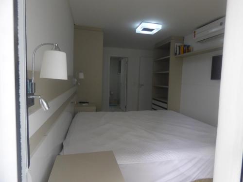 Apartamento Luxo 3 Dormitorios - Praia de Palmas Cod AP100