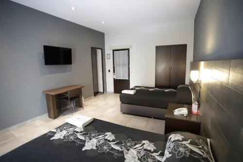 hotel photo