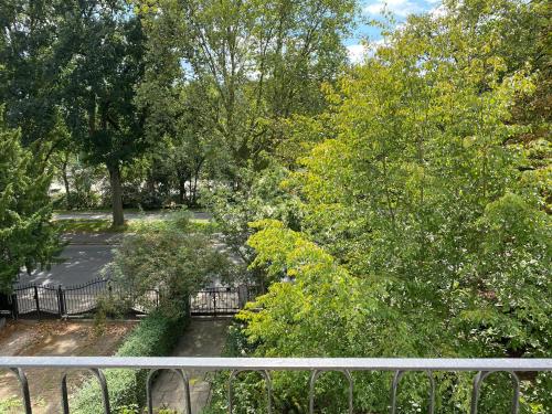 MEL&BENS Jugendstil-Traumwohnung direkt am Weserstadion 3.1km von Krumme Schinkel entfernt