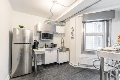 BRAND NEW - Upscale Studio - Byward Market!