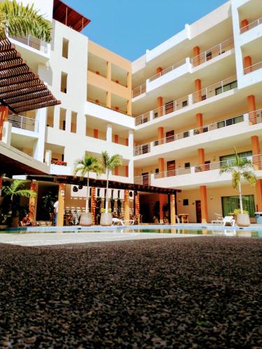 Aurora Resort in Rincon de Guayabitos, Mexico