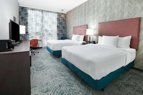 La Quinta Inn & Suites DFW West-Glade-Parks in Euless, USA
