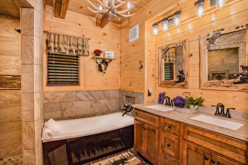 A Bear's Hideaway - image 8