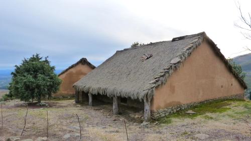 Casco Viejo Candeleda - image 9