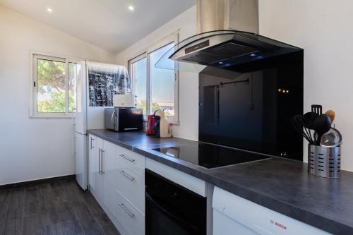 Design Industriel avec Terrasse Privative in Gignac-la-Nerthe
