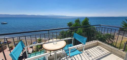Rõdu/terrass, Artemis Hotel in Amarynthos Evia