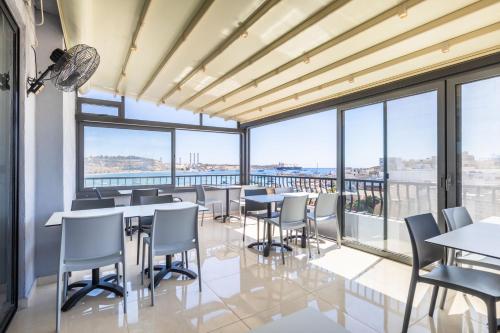 balcon/terrasse, Port View Guesthouse in Marsaxlokk