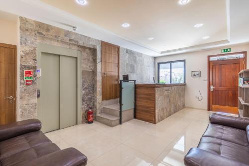 Port View Guesthouse - main image
