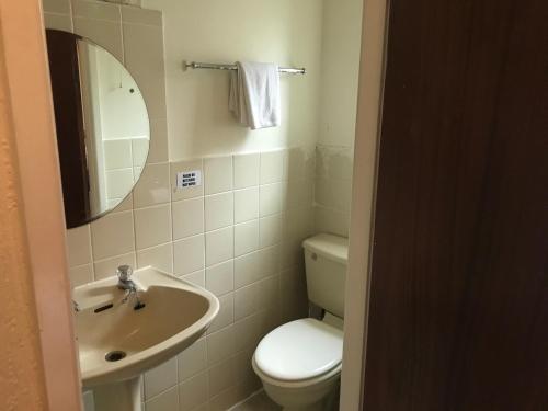 Standard Triple Room image 1