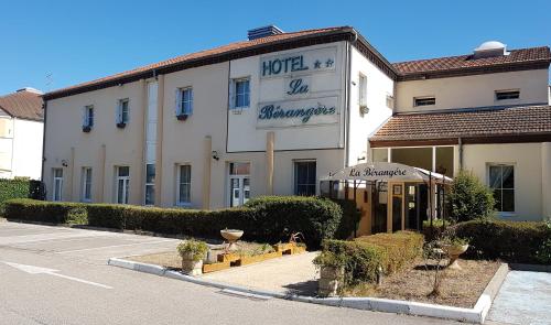 Hôtel La Bérangère - Hôtel - Pérouges