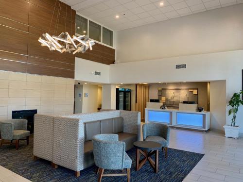 ทัศนียภาพภายนอกโรงแรม, Holiday Inn Express & Suites Tracy By IHG in แทรซี (CA)