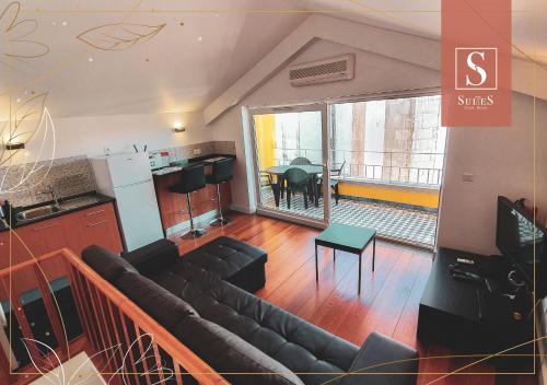 Yellow Suites - image 14