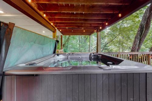 Creekside Haven - image 3
