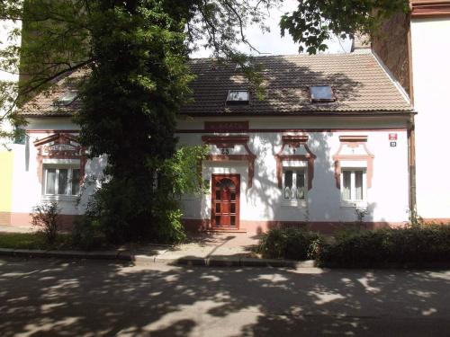 Pension U akátu, Praha