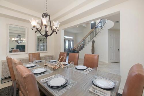 Walk to Beach! Ocean-View Dream with Rooftop Deck home - image 2