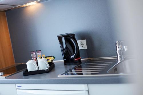 Double Room with Kitchenette image 7