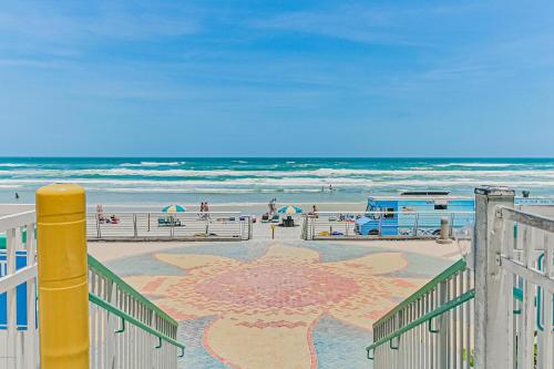 Serene Sunrise Awaits - Tropical Ocean Walk Resort 1BR 1607 - main image