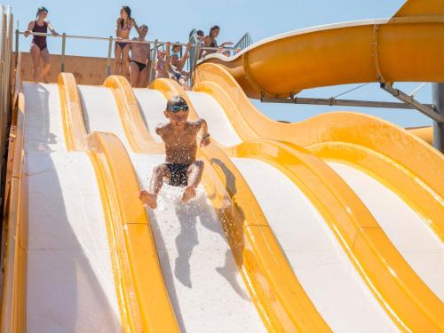 Camping Les Palmiers - image 3