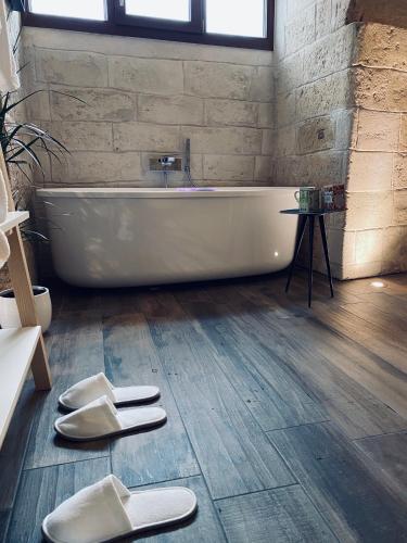 Classe 51 - Luxury Room - - image 6