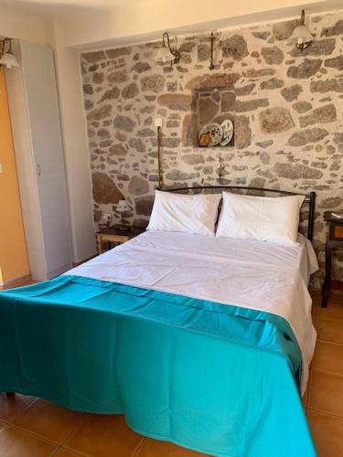 VERANDA BLUE - POROS, Attica
