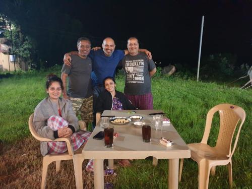 Green Fog Guesthouse in Aamby Valley City
