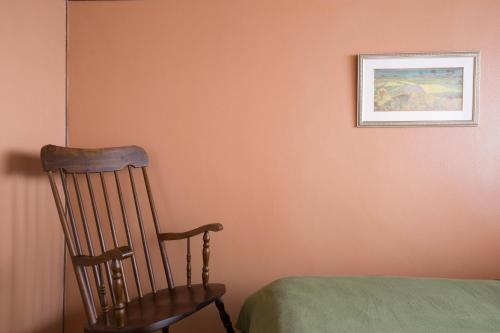 Two-Bedroom Apartment image 7
